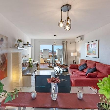 Apartamento Acogedor Con Vista Al Mar Malaga Exterior photo